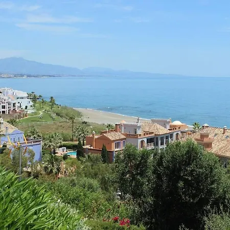 Apartment Three Bedroom Duplex Penthouse In Casares Estepona