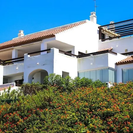 Apartment Three Bedroom Duplex Penthouse In Casares *