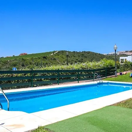 Apartment Three Bedroom Duplex Penthouse In Casares Estepona